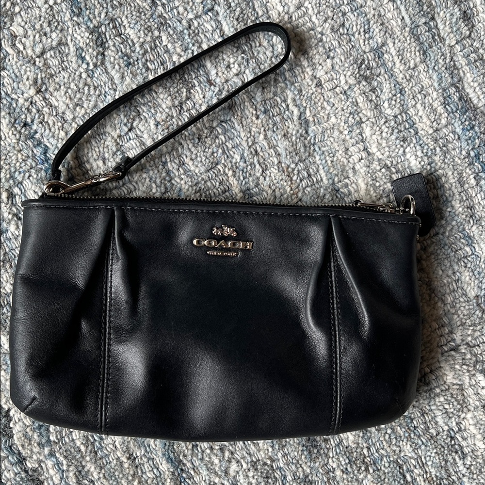 Coach Legacy Black Genuine Leather Clutch OR Wristlet in Immaculate Condition